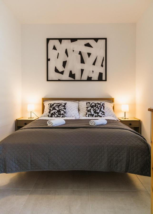 Major11 Apartman - Zsolnay Negyed Pecs Bagian luar foto